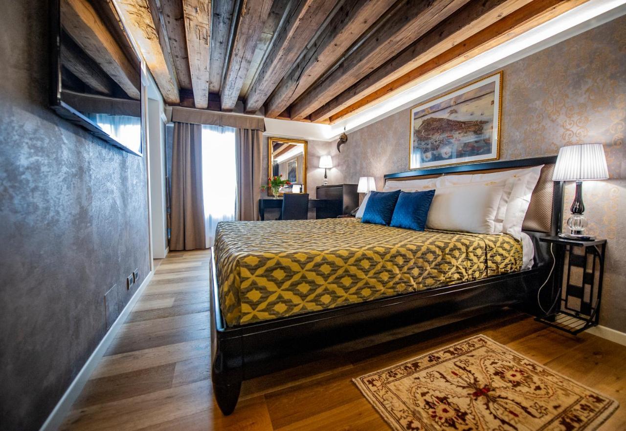 Ego' Residence Венеция Екстериор снимка